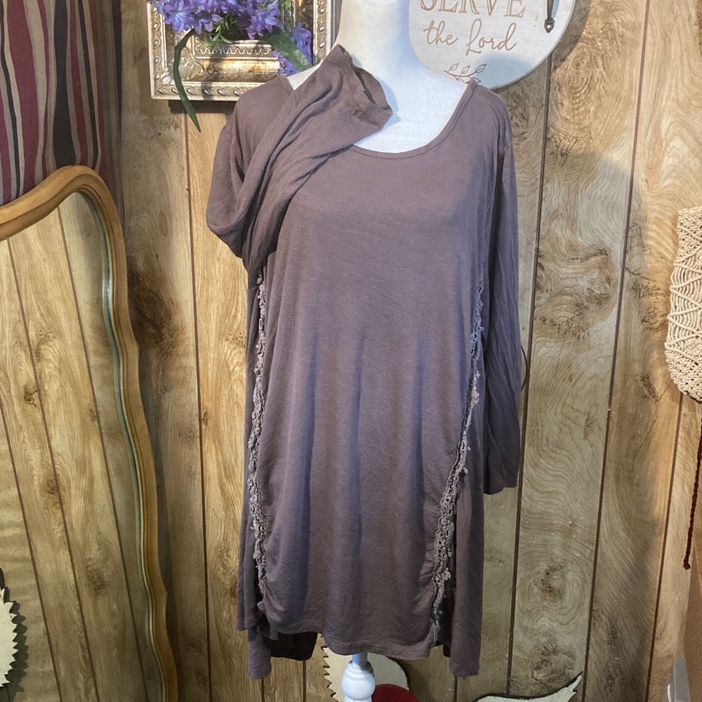 Chic Lavender Maxi Dress